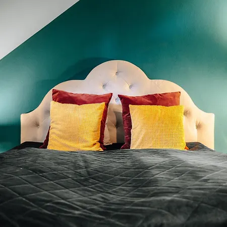 Apartment Bismarck Mit Schönem Balkon *