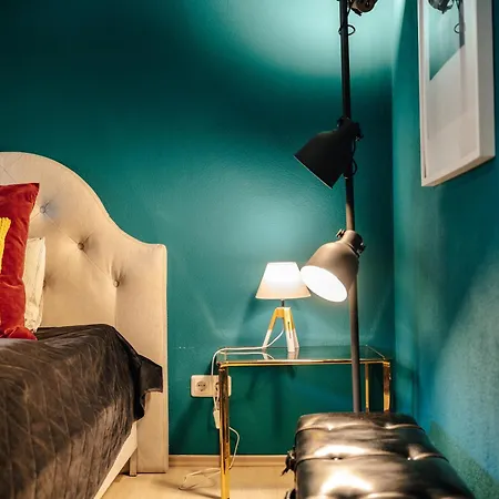 Bismarck Mit Schönem Balkon