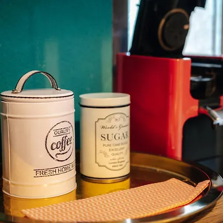 Bismarck Mit Schönem Balkon *