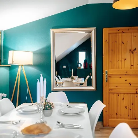 Bismarck Mit Schönem Balkon Bad Ems